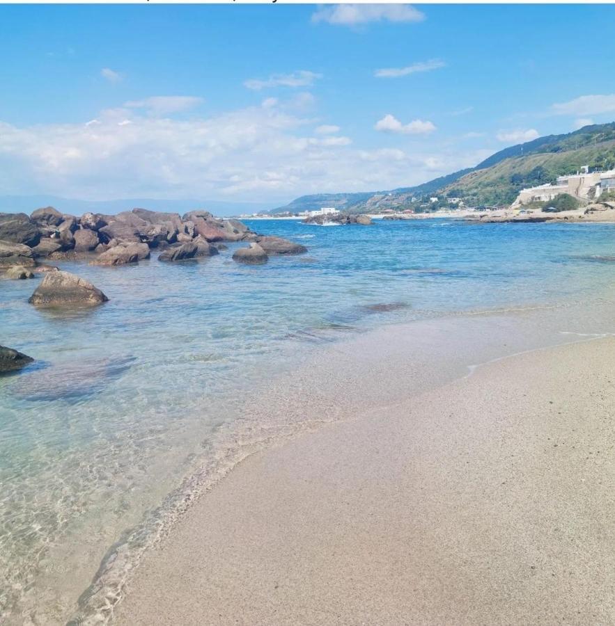 Casa Di Giorgio-Fronte Spiaggia ピッツォ エクステリア 写真